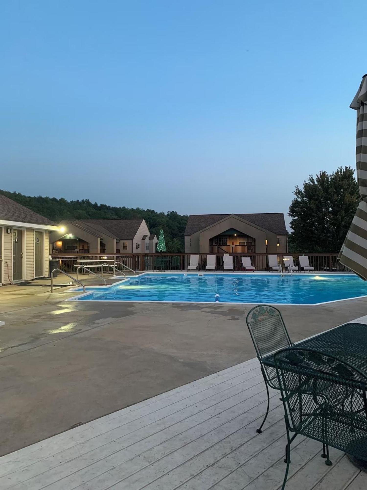 Beautiful Branson Getaway-Next To Silver Dollar City &Tablerock-Family Amenities Exterior foto